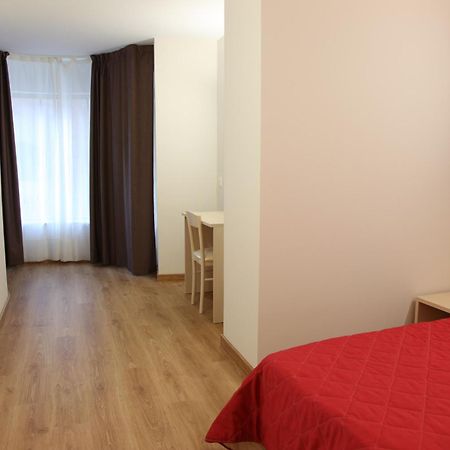 Hostal Santel San Marcos Salamanca Bagian luar foto