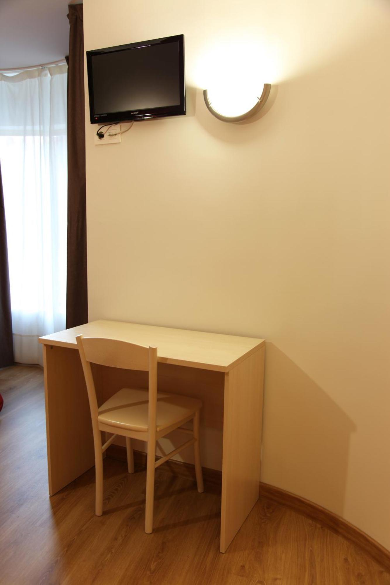 Hostal Santel San Marcos Salamanca Bagian luar foto
